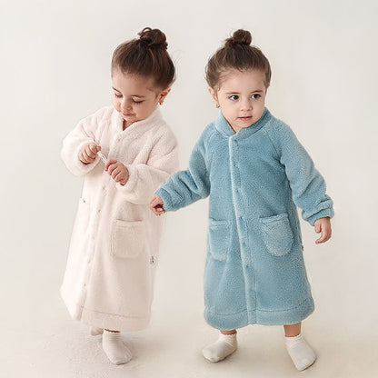 Peignoir bébé en peluche unie - image 0