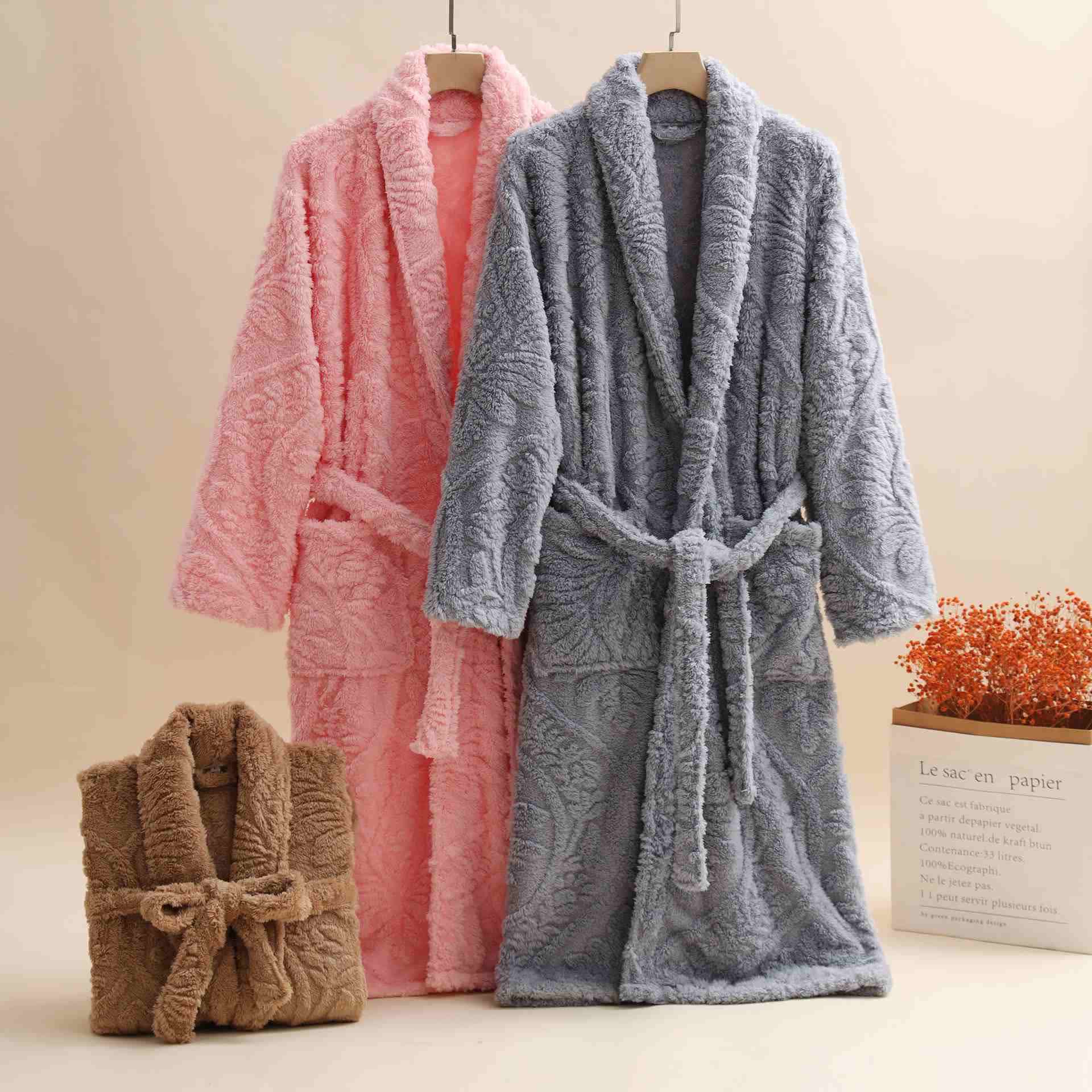Peignoir chaud unisexe rétro en jacquard peluche - image 1