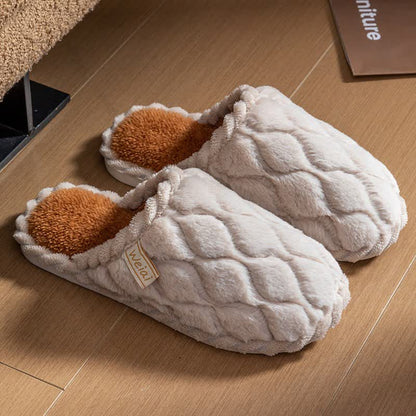 Pantoufles fermées et chaudes en peluche à la texture ondulée - brun kaki - L - image 2