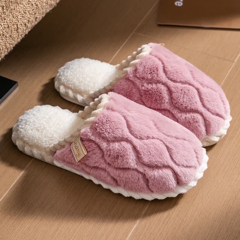 Pantoufles fermées et chaudes en peluche à la texture ondulée - rose foncé - L - image 6