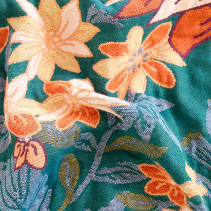 Couverture en coton à motif floral épanoui et à pompons - image 4