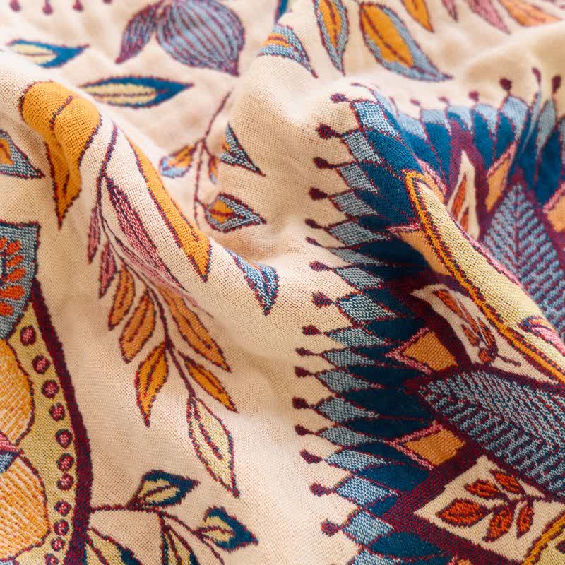 Couverture en coton ornée d'un médaillon floral et de pompons - image 4