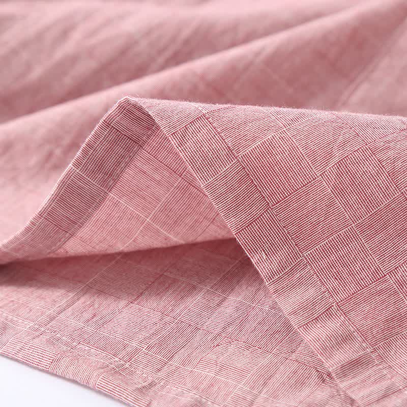 Kimono d'intérieur en gaze de coton à carreaux discrets - image 4