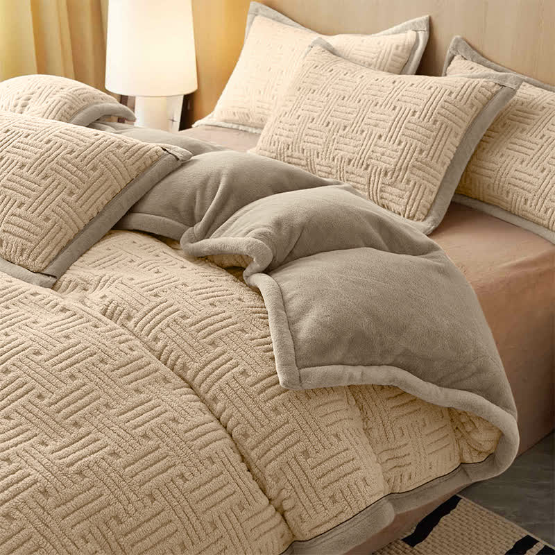 Ensemble de literie en tissu peluche rayé et noué - image 4