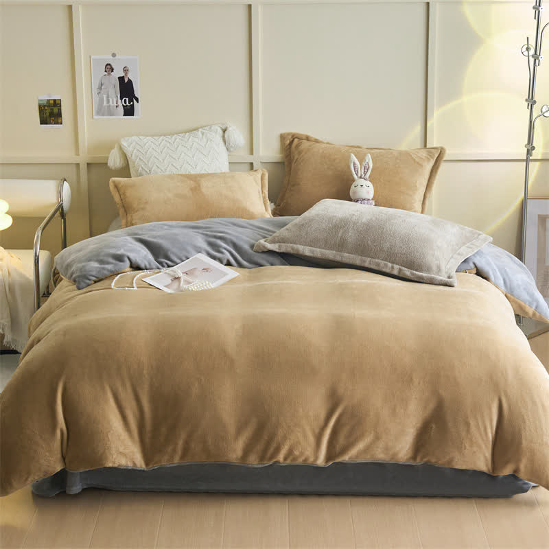 Ensemble de literie en peluche simple, réversible et uni - Camel et gris - ensemble de literie - 220 cm x 240 cm - image 6