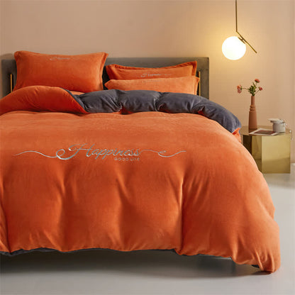 Ensemble de literie porte-bonheur en peluche brodée (4 pièces) - image 1