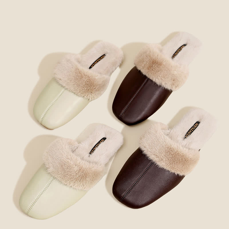 Pantoufles simples en peluche unie - image 0