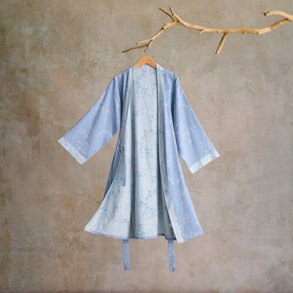 Peignoir élégant de style kimono en gaze de coton à motif de fleurs de prunier - Bleu - L - image 0