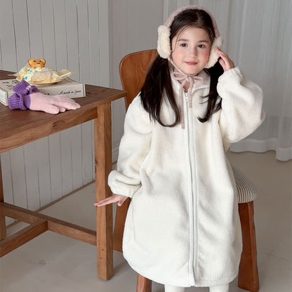 Peignoir enfant simple et moelleux, avec capuche et fermeture éclair - image 2
