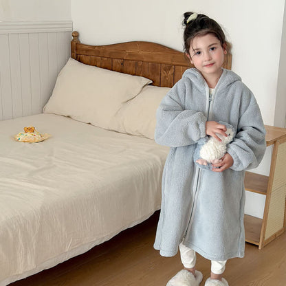 Peignoir enfant simple et moelleux, avec capuche et fermeture éclair - image 9