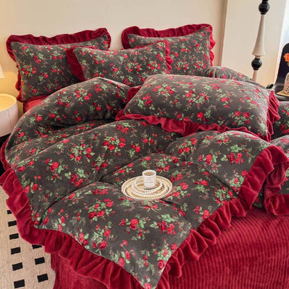 Linge de lit vintage en velours à motifs de roses et à volants - image 4