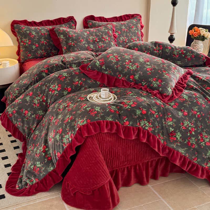 Linge de lit vintage en velours à motifs de roses et à volants - image 2