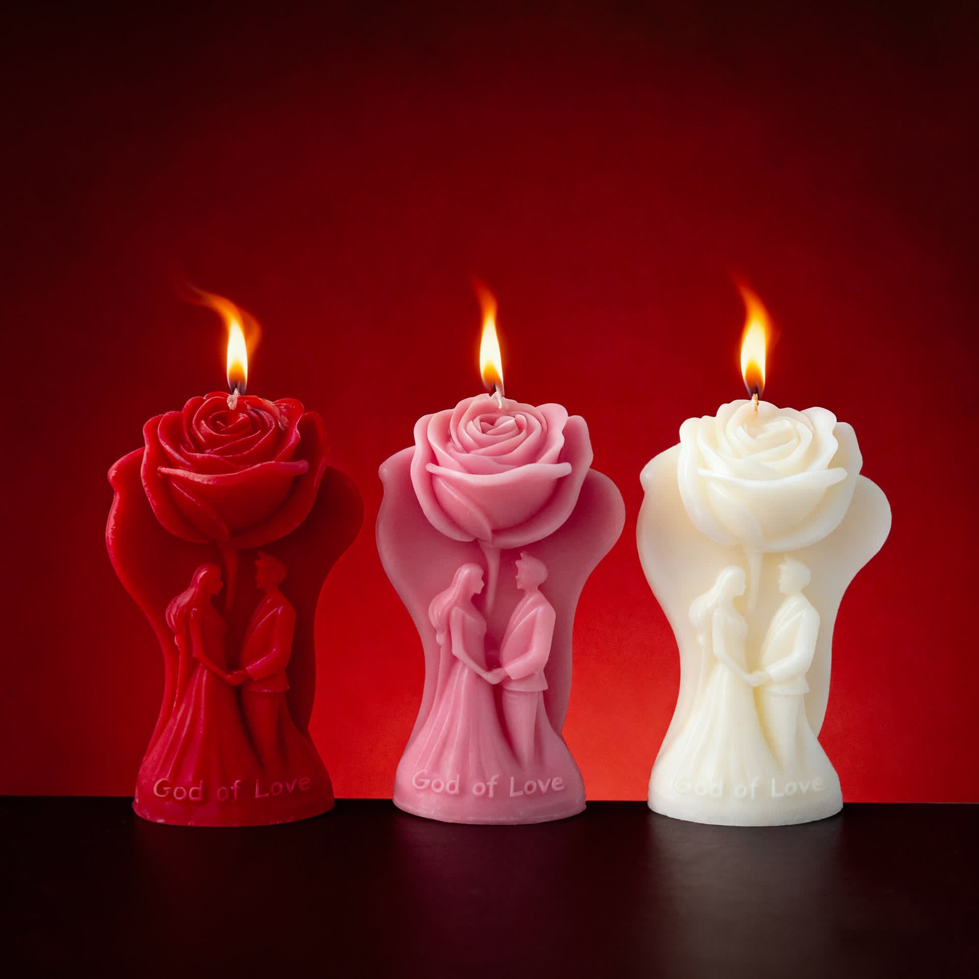 Bougie parfumée romantique aux roses pour les couples - Rouge, blanc et rose - 6 pièces - 9,6 cm x 4,7 cm x 5,9 cm - image 1