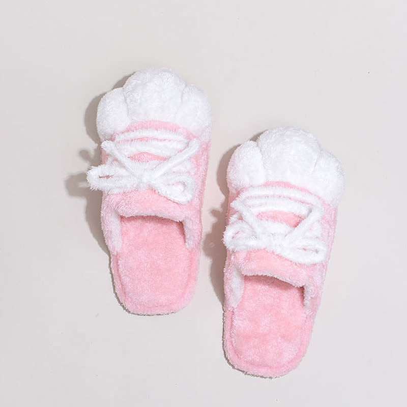 Pantoufles en peluche à motif de pattes de chat, à lacets et bout fermé - image 2