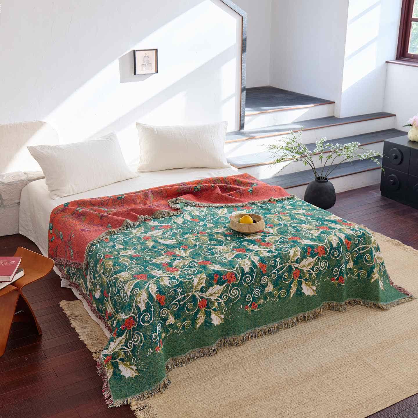 Couverture matelassée en gaze de coton à motif floral rouge. - 230 cm x 250 cm - image 0