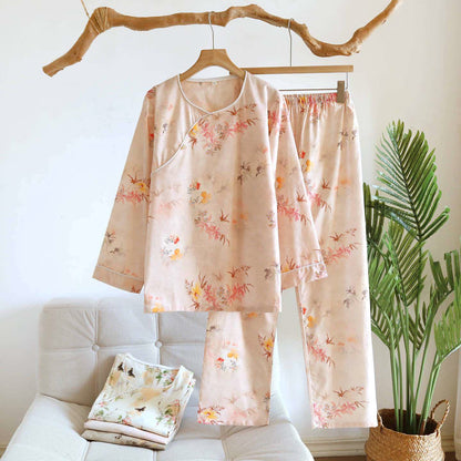 Ensemble de vêtements d'intérieur d'inspiration orientale en coton à motifs de feuilles roses - image 1