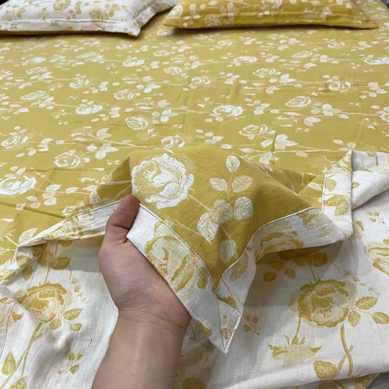 Drap-housse réversible en coton à motif de roses jaunes - image 3