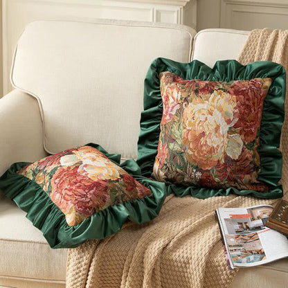 Coussin décoratif à volants en forme de pivoine peinte à l'huile - image 2
