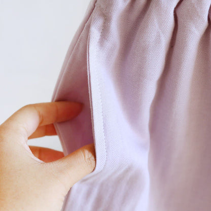 Ensemble pyjama court uni avec bordure en dentelle - image 18