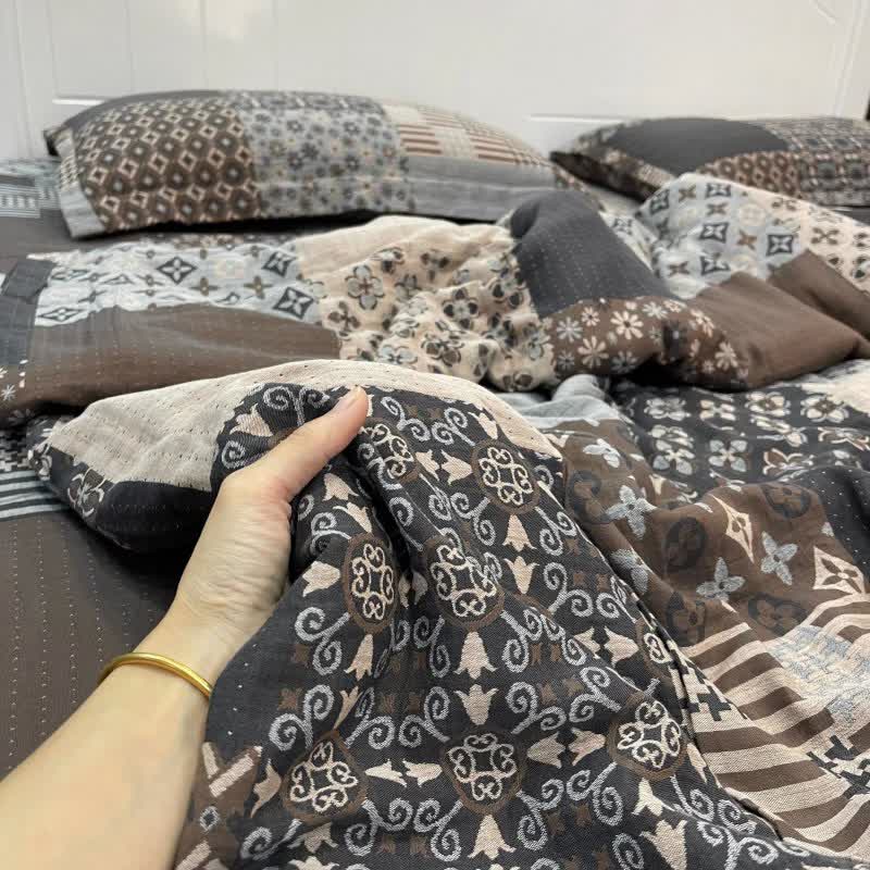 Linge de lit patchwork vintage en double gaze de coton - image 1