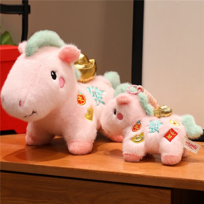 Décoration en peluche cheval porte-bonheur rose - image 8