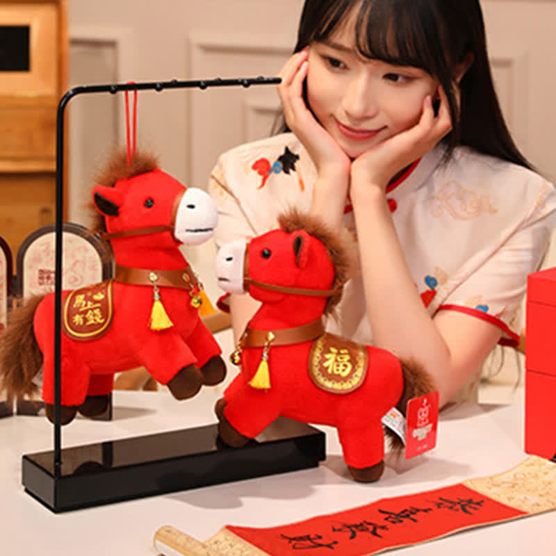Peluche décorative Cheval du Zodiaque Rouge - image 3