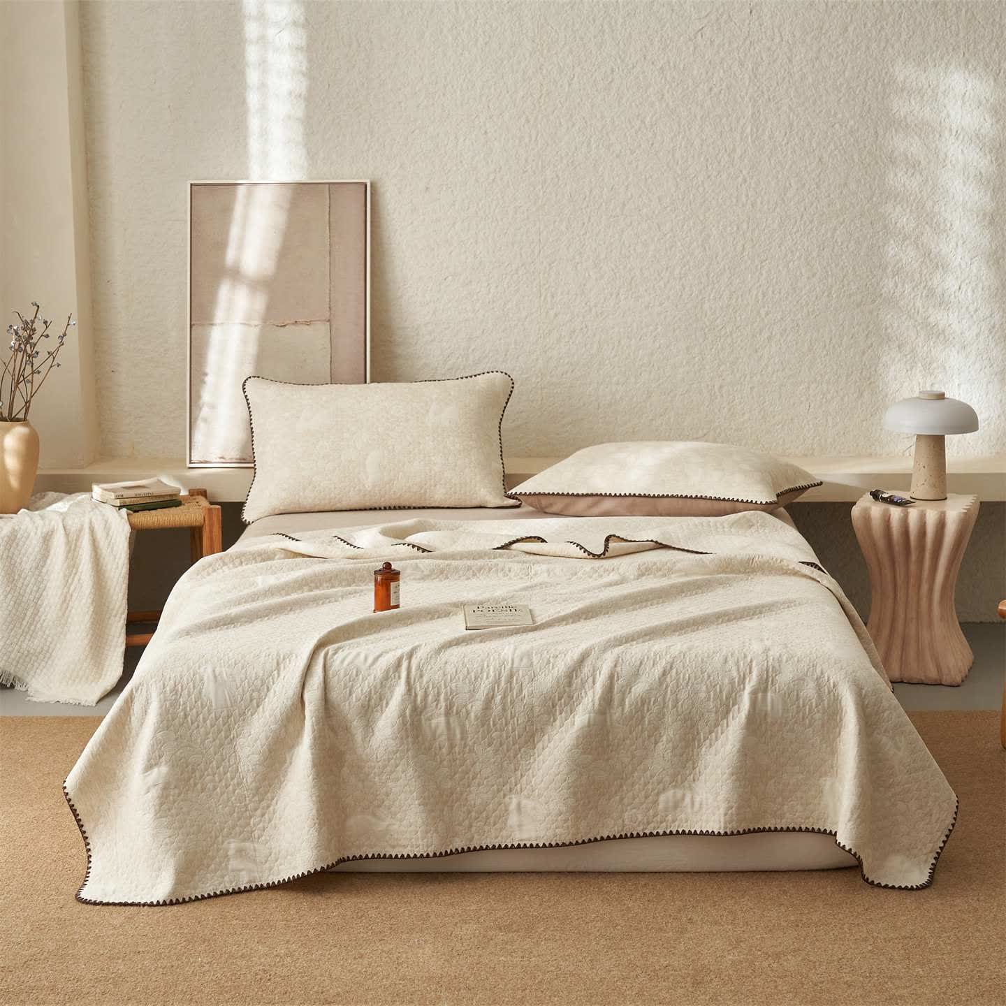courtepointe en coton et lin texturé à motif lapin - Couette avec 2 taies d'oreiller - 230 cm x 240 cm - image 0