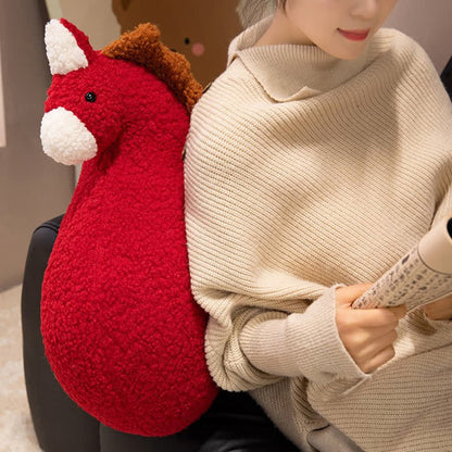 Coussin créatif en peluche sherpa en forme de croupe de cheval - image 4
