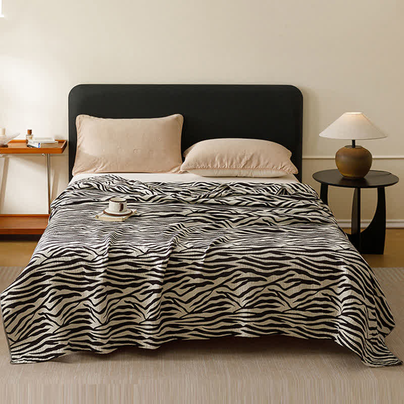 Couette moderne à rayures zébrées en pur coton - Noir - 200 cm x 230 cm - image 0
