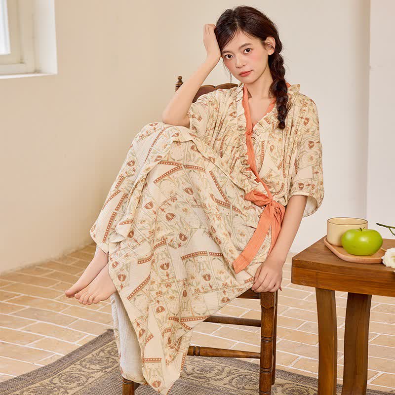 Chemise de nuit à motif vintage, col à volants et lien sur le côté - image 5