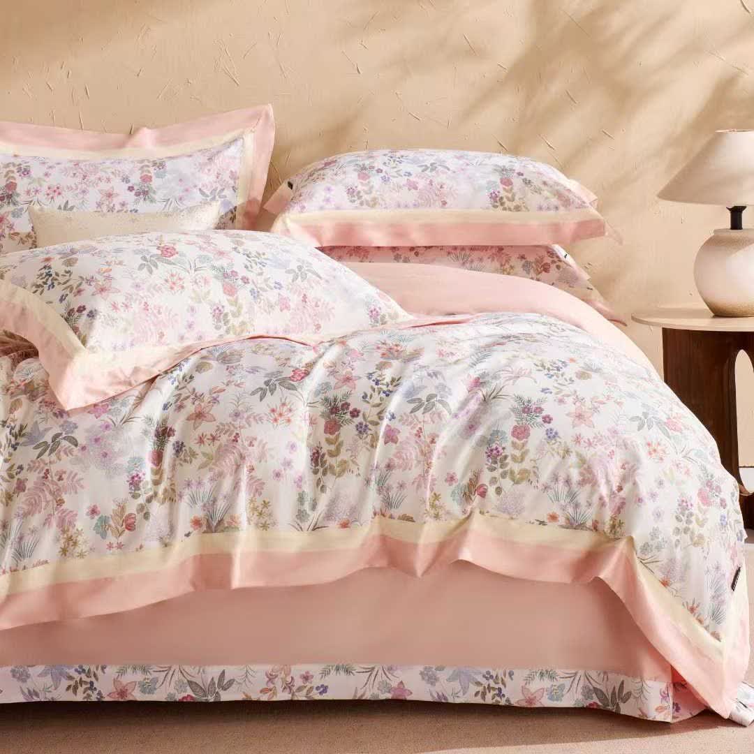 Ensemble de literie en coton avec un délicat motif floral rose à petite échelle (4 pièces) - Rose - 220 cm x 240 cm - image 0