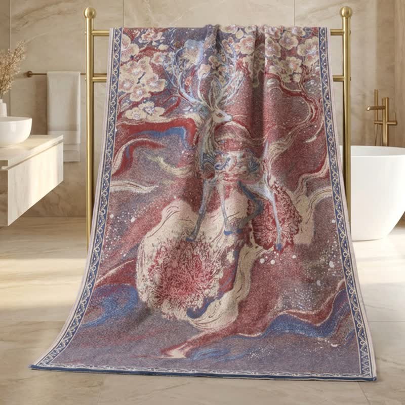 Serviette de bain onirique en gaze de coton à motif de cerfs et de fleurs - image 2