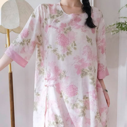 Ensemble de vêtements d'intérieur élégant de style oriental avec un motif de chrysanthème - image 3