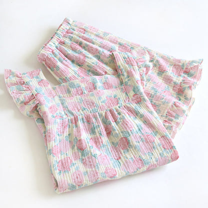 Pyjama romantique sans manches en gaze de coton à motif floral - image 1