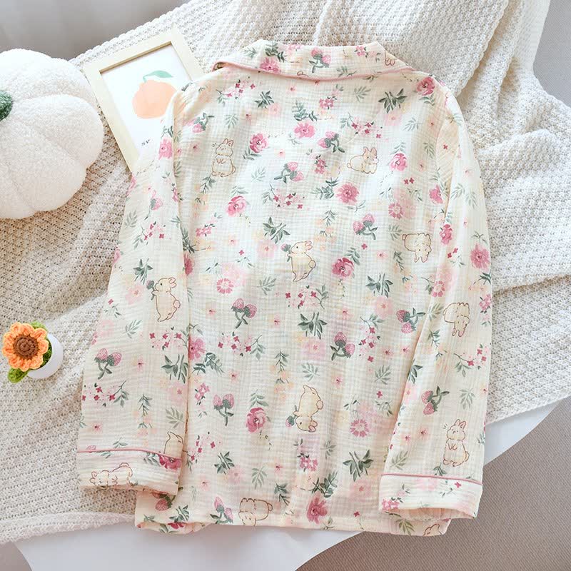 Haut de pyjama en gaze de coton à motifs floraux et de lapins - image 1