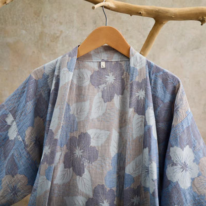 Peignoir de style kimono en gaze de coton à motif de fleurs de cerisier - image 2