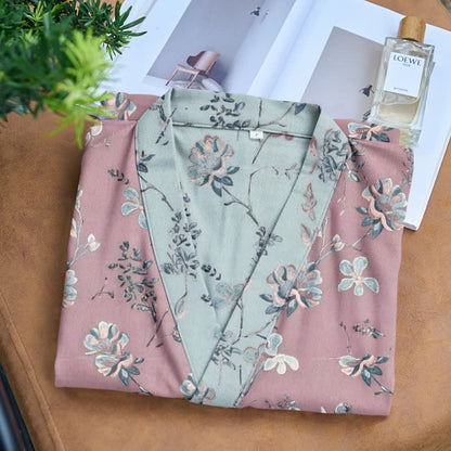 Peignoir de style kimono en coton double épaisseur à motif floral - image 3