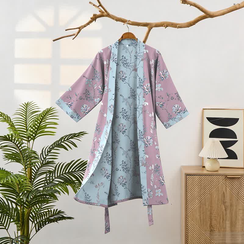 Peignoir de style kimono en coton double épaisseur à motif floral - image 1