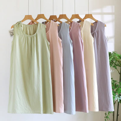Chemise de nuit minimaliste, unie et sans manches, en coton - image 0
