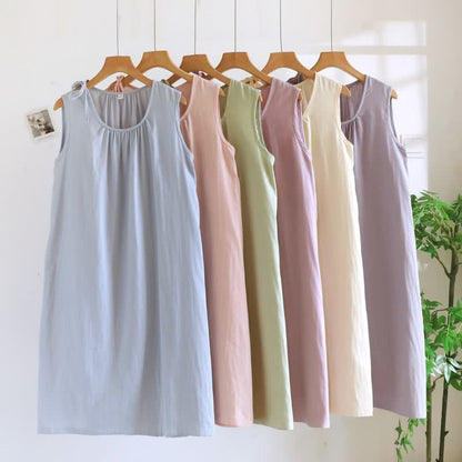 Chemise de nuit minimaliste, unie et sans manches, en coton - image 1