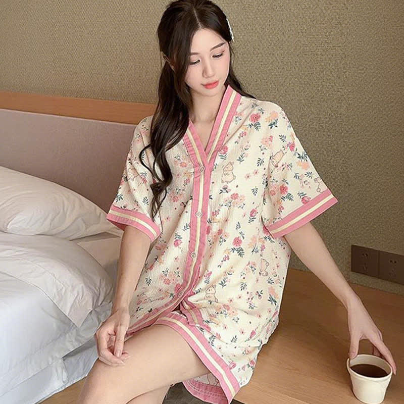 Ensemble pyjama à manches courtes avec motif floral et motif lapin - image 1