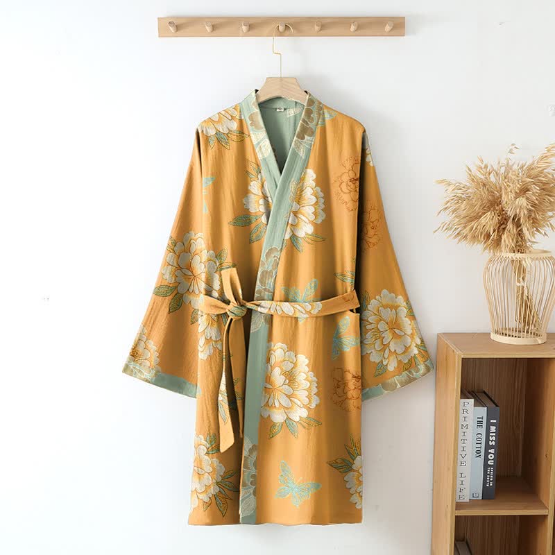 Peignoir de style kimono en gaze de coton orné d'une pivoine jaune - image 2