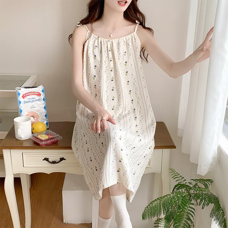 Chemise de nuit à fines bretelles rayée et fleurie en gaze de coton - image 4