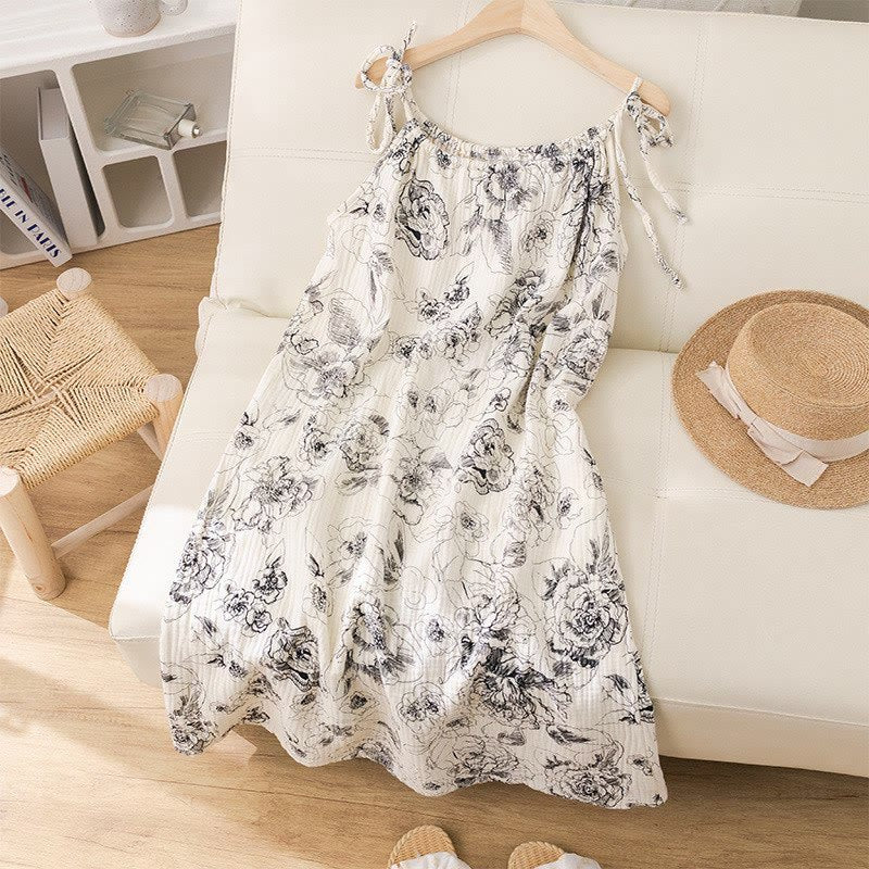 Chemise de nuit en coton ornée de motifs floraux et d'encre artistique. - image 1
