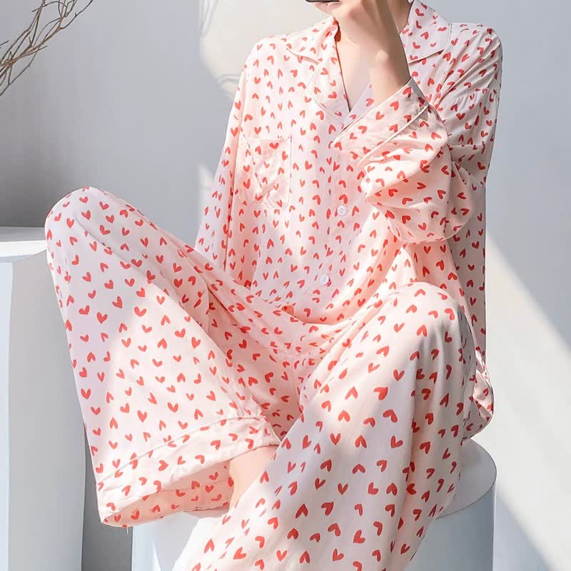 Ensemble pyjama à motif cœur rouge - image 2