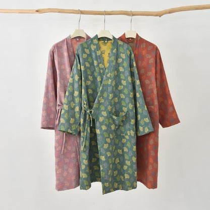 Robe yukata en gaze de coton feuilles de ginkgo - image 1