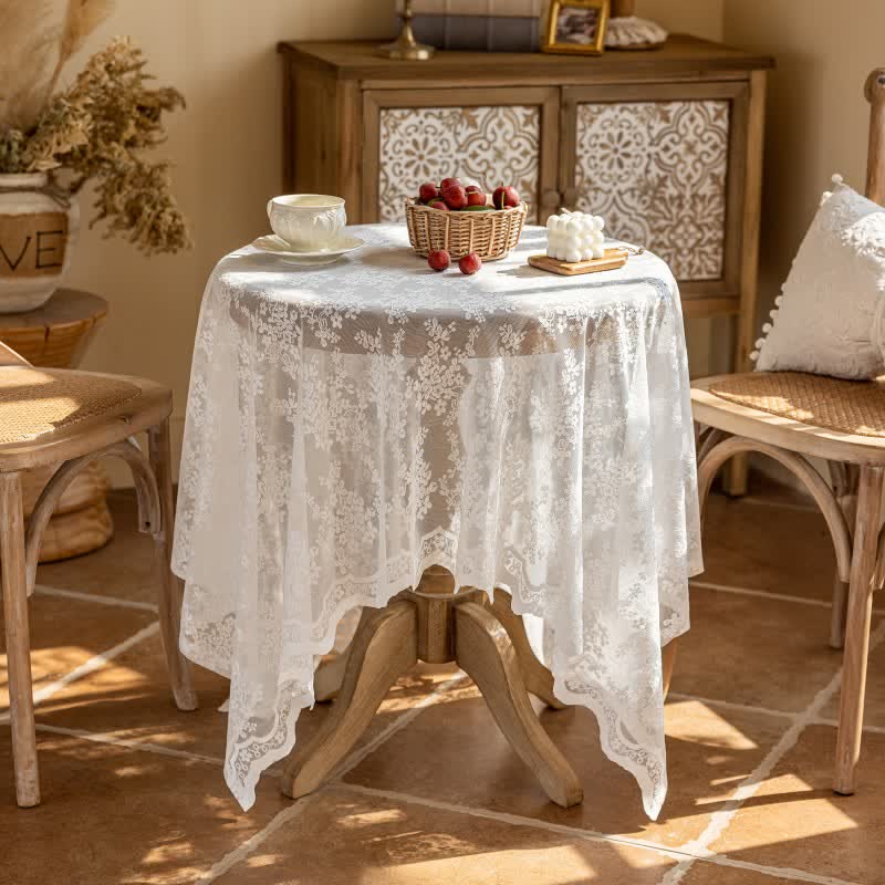 Nappe à motif jacquard floral et bordure en coquillage - image 3