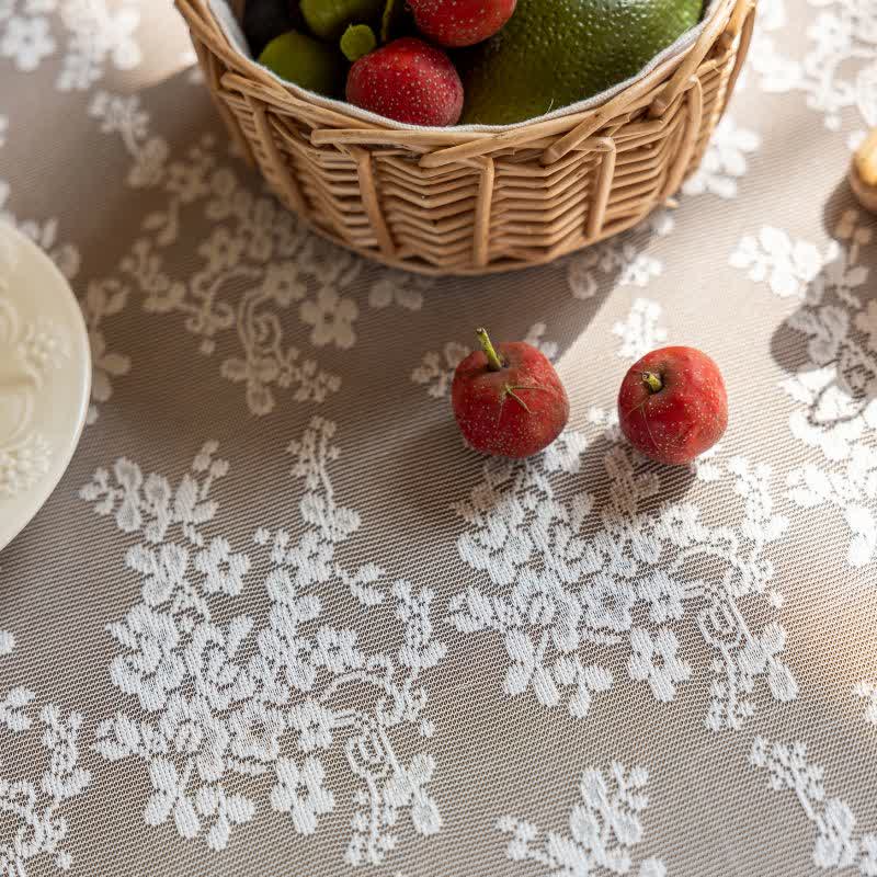 Nappe à motif jacquard floral et bordure en coquillage - image 8
