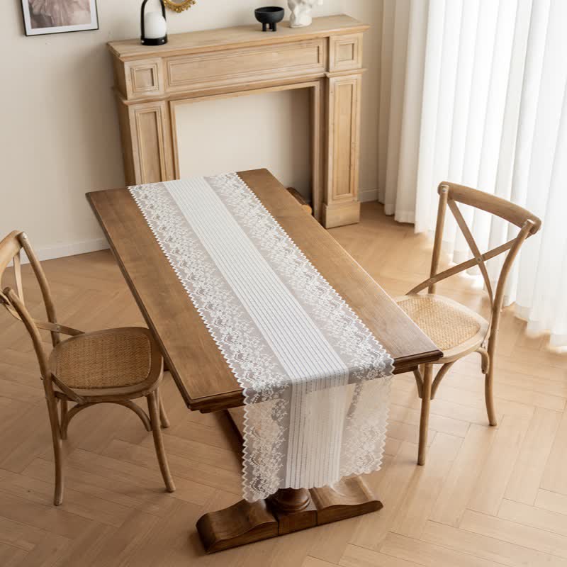 Chemin de table en dentelle jacquard florale - image 2