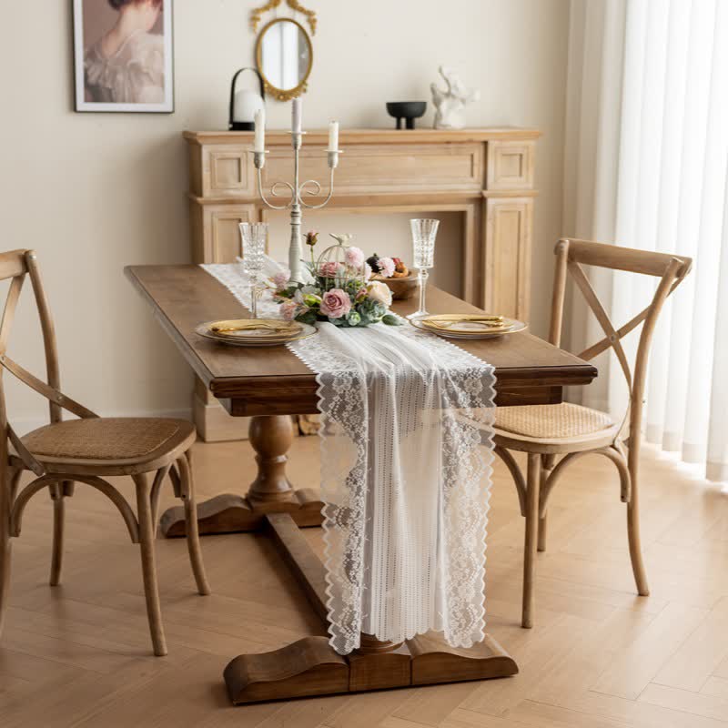 Chemin de table en dentelle jacquard florale - image 1